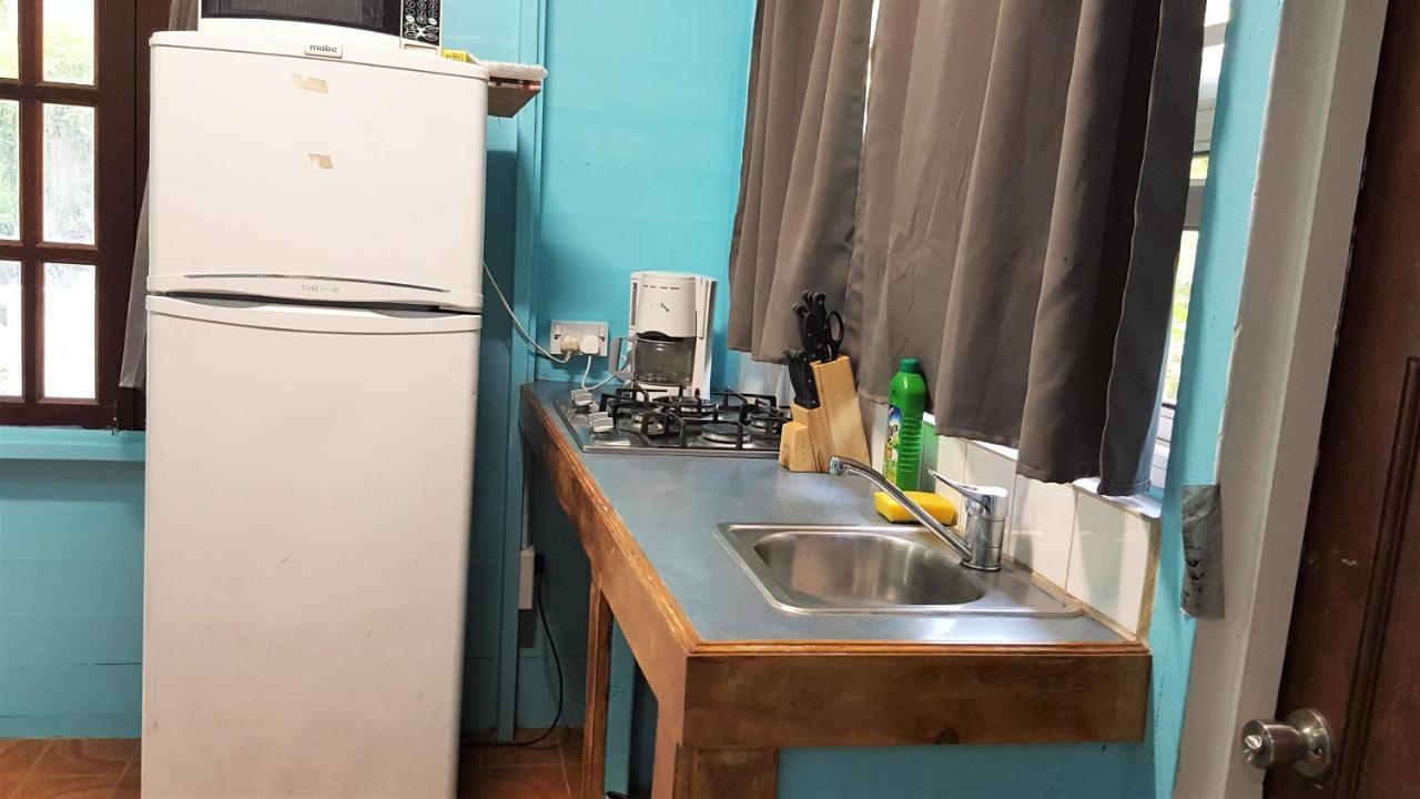 Chez Ophelia Cottage Apartments Розо Экстерьер фото